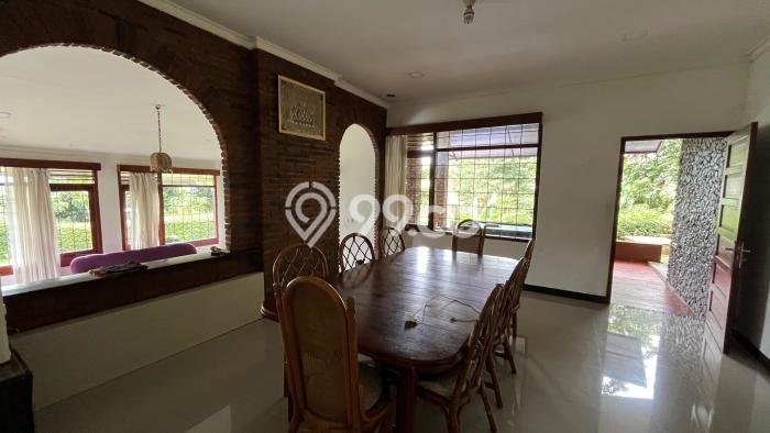 DIJUAL! Vila Kawasan Cisarua, Area 1457m2m², Lokasi Strategis DIJUAL! Vila Kawasan Cisarua, Area 1457m2m², Lokasi Strategis