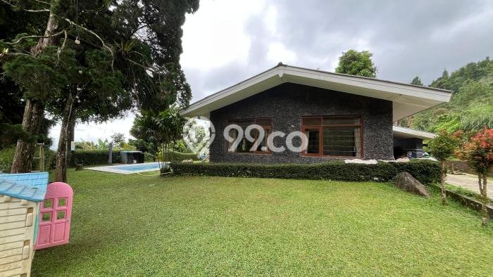DIJUAL! Vila Kawasan Cisarua, Area 1457m2m², Lokasi Strategis DIJUAL! Vila Kawasan Cisarua, Area 1457m2m², Lokasi Strategis