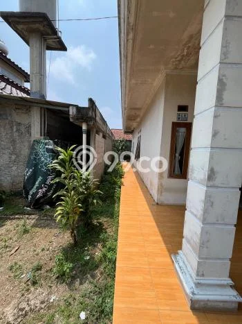 For Sale Rumah 4 Kamar Lokasi Strategis Nyaman dan Strategis di Sawangan For Sale Rumah 4 Kamar Lokasi Strategis Nyaman dan Strategis di Sawangan