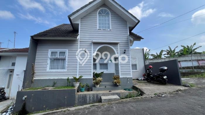 Rumah Modern Minimalis 4 Kamar Siap Huni di Caringin Rumah Modern Minimalis 4 Kamar Siap Huni di Caringin