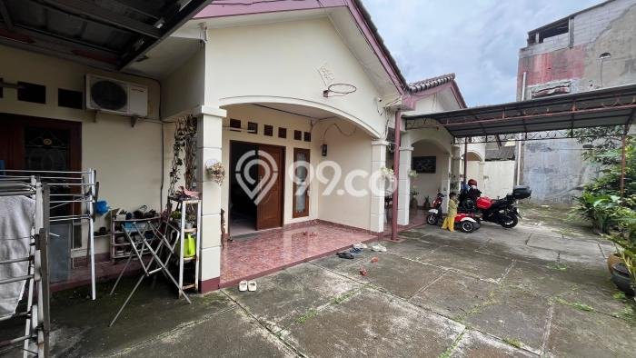 Tanah Dijual Lokasi Pamulang, Tangerang Selatan dengan Luas Tanah 725m2 dan Status SHM Tanah Dijual Lokasi Pamulang, Tangerang Selatan dengan Luas Tanah 725m2 dan Status SHM