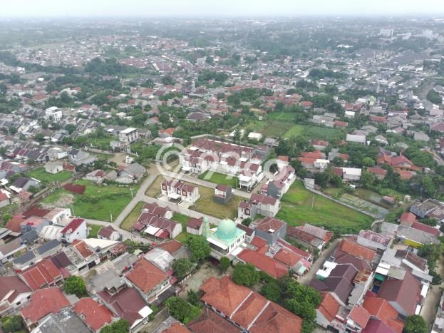 For Sale Rumah 3 Kamar Lokasi Strategis Bagus dan Strategis di Sawangan For Sale Rumah 3 Kamar Lokasi Strategis Bagus dan Strategis di Sawangan