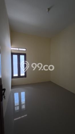 Jual Rumah Harga Miring Sawangan Punya 2 Kamar & LT 63m2 Jual Rumah Harga Miring Sawangan Punya 2 Kamar & LT 63m2
