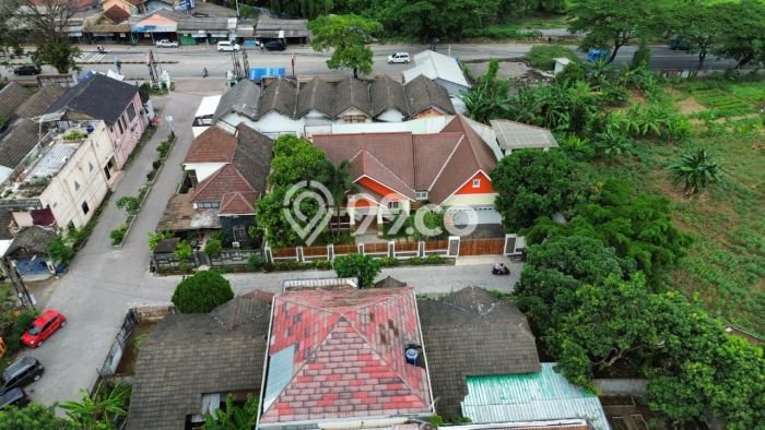 GOOD DEAL! Rumah Premium di Kramatwatu, LT 670m2m² Bangunan 400m2m² GOOD DEAL! Rumah Premium di Kramatwatu, LT 670m2m² Bangunan 400m2m²