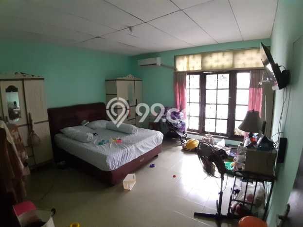 Jual Rumah Luas Elegan Dengan View Eksklusif di Cipinang, Jakarta Timur Jual Rumah Luas Elegan Dengan View Eksklusif di Cipinang, Jakarta Timur