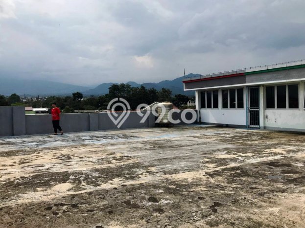 Ruko untuk Disewa di Pusat Cianjur Luas Bangunan 240m2 Ruko untuk Disewa di Pusat Cianjur Luas Bangunan 240m2