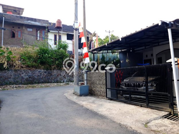 Rumah EXCLUSIVE area Cianjur, Cianjur, LT 98m2m² Bangunan 60m2m² KESEMPATAN TERBATAS! Rumah EXCLUSIVE area Cianjur, Cianjur, LT 98m2m² Bangunan 60m2m² KESEMPATAN TERBATAS!