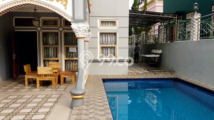 HOT DEAL! Rumah Berkualitas di Cipanas, Cianjur, LT 335m2m² Bangunan 300m2m² HOT DEAL! Rumah Berkualitas di Cipanas, Cianjur, LT 335m2m² Bangunan 300m2m²