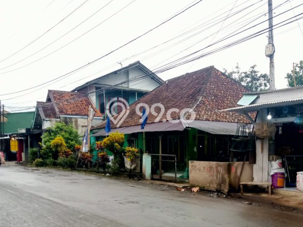 Rumah area Cikalongkulon, Cianjur, Luas 297m2m² Bangunan 212m2m² Rumah area Cikalongkulon, Cianjur, Luas 297m2m² Bangunan 212m2m²