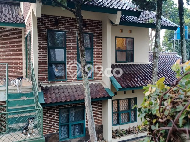 Jual Rumah Eksklusif 4 KT di Parongpong, Bandung Jual Rumah Eksklusif 4 KT di Parongpong, Bandung
