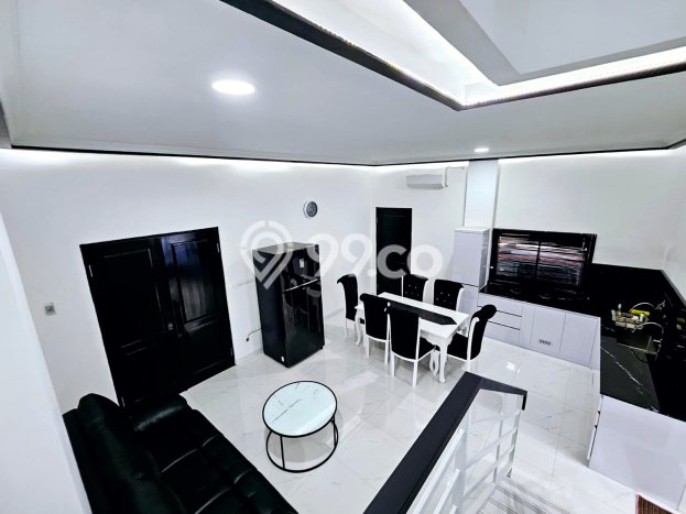 SPECIAL PRICE! Rumah Strategis lokasi Cianjur, Luas 90m2m² Bangunan 189m2m² SPECIAL PRICE! Rumah Strategis lokasi Cianjur, Luas 90m2m² Bangunan 189m2m²