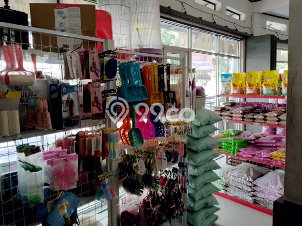 LOKASI STRATEGIS! Ruko di Karangtengah, Luas 242m2m², Kawasan Komersial LOKASI STRATEGIS! Ruko di Karangtengah, Luas 242m2m², Kawasan Komersial