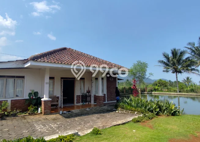Rumah Luas Asri 2 KT Siap Pakai di Cianjur Kota Cianjur Rumah Luas Asri 2 KT Siap Pakai di Cianjur Kota Cianjur