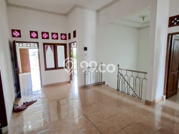 Dijual Rumah 5 Kamar Lokasi Ideal Nyaman dan Strategis di Cianjur Dijual Rumah 5 Kamar Lokasi Ideal Nyaman dan Strategis di Cianjur