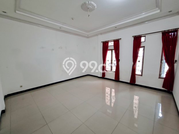 Dijual Rumah 5 Kamar Lokasi Ideal Nyaman dan Strategis di Cianjur Dijual Rumah 5 Kamar Lokasi Ideal Nyaman dan Strategis di Cianjur