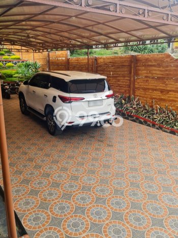 Vila Kawasan Cugenang, Dimensi 1205m2m², Ideal untuk hunian Anda Vila Kawasan Cugenang, Dimensi 1205m2m², Ideal untuk hunian Anda