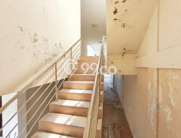 Ruko untuk Disewa di Pusat Cianjur Luas Bangunan 532m2 Ruko untuk Disewa di Pusat Cianjur Luas Bangunan 532m2