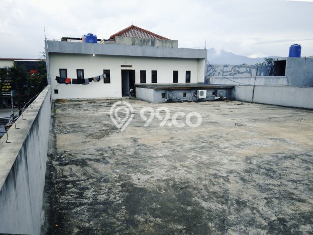 Rumah Modern 8 Kamar LT 300m2 di Cianjur Kota Rumah Modern 8 Kamar LT 300m2 di Cianjur Kota