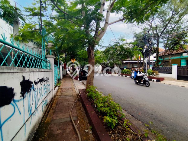 Komersial Dijual di Cianjur LT 1235m2 & LB 1500m2 Lokasi Terbaik! Komersial Dijual di Cianjur LT 1235m2 & LB 1500m2 Lokasi Terbaik!