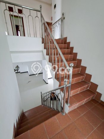 Dijual Rumah 5 Kamar Lokasi Ideal Nyaman dan Strategis di Cianjur Dijual Rumah 5 Kamar Lokasi Ideal Nyaman dan Strategis di Cianjur