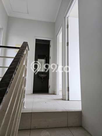 Rumah Luas Asri 3 KT Siap Huni di Summarecon Karawang Karawang Rumah Luas Asri 3 KT Siap Huni di Summarecon Karawang Karawang