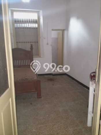 For Sale Rumah 7 Kamar Lokasi Ideal Nyaman dan Strategis di Serengan For Sale Rumah 7 Kamar Lokasi Ideal Nyaman dan Strategis di Serengan