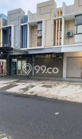 Unit Ruko Dijual di Pasar Kliwon Solo Luas Tanah 86m2, Luas Bangunan 110m2 Unit Ruko Dijual di Pasar Kliwon Solo Luas Tanah 86m2, Luas Bangunan 110m2