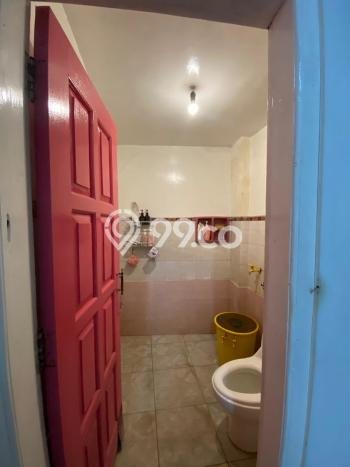 Peluang Investasi! Kost Dijual di Nusukan, Solo, 3 KT, 3 KM, Luas 250m2 Peluang Investasi! Kost Dijual di Nusukan, Solo, 3 KT, 3 KM, Luas 250m2