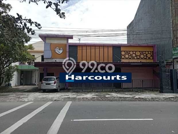 Ruko disewakan lokasi strategis Banjarsari Solo 600m2 Ruko disewakan lokasi strategis Banjarsari Solo 600m2