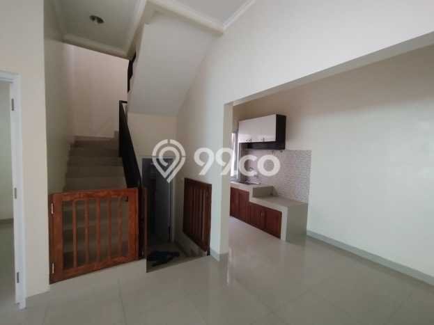 Lokasi strategis! Rumah siap huni disewakan di Gentan LB 135m2 Lokasi strategis! Rumah siap huni disewakan di Gentan LB 135m2