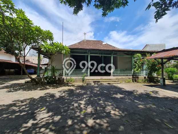 Lahan Kosong Dijual di Banjarsari, Solo, Luas 1395m2 Area Strategis Lahan Kosong Dijual di Banjarsari, Solo, Luas 1395m2 Area Strategis