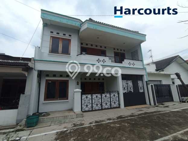 Dijual Kost di Kawasan Colomadu, Solo, Spesifikasi 8 KT, 5 KM, 250m2 Dijual Kost di Kawasan Colomadu, Solo, Spesifikasi 8 KT, 5 KM, 250m2
