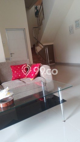 Sewa cepat rumah minimalis lokasi strategis 3 Kamar di Colomadu, Solo Sewa cepat rumah minimalis lokasi strategis 3 Kamar di Colomadu, Solo