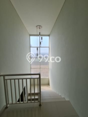 EXCLUSIVE HOME! Rumah area Colomadu, 4 KM, Design Modern, LT 121m² LB 154m² EXCLUSIVE HOME! Rumah area Colomadu, 4 KM, Design Modern, LT 121m² LB 154m²