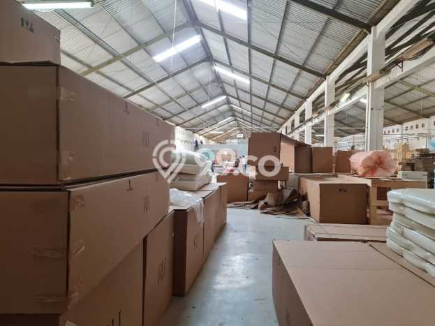 Unit Gudang Dijual di Gatak Sukoharjo Luas Bangunan 4000m2 Unit Gudang Dijual di Gatak Sukoharjo Luas Bangunan 4000m2