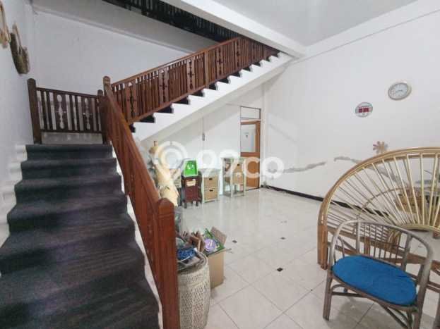 Gudang di Gatak, Luas 1398m², Pusat Bisnis, Posisi Strategis Gudang di Gatak, Luas 1398m², Pusat Bisnis, Posisi Strategis
