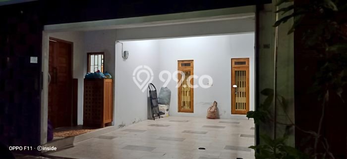 For Sale Rumah 5 Kamar Lokasi Ideal Nyaman dan Strategis di Kartasura For Sale Rumah 5 Kamar Lokasi Ideal Nyaman dan Strategis di Kartasura