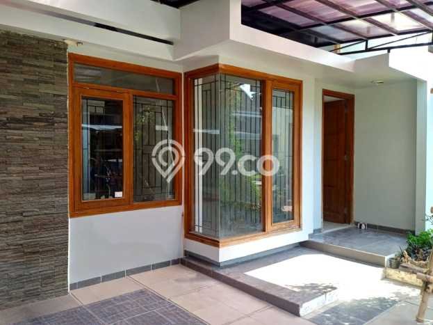 For Sale Rumah 2 Kamar Lokasi Ideal Bagus dan Strategis di Colomadu For Sale Rumah 2 Kamar Lokasi Ideal Bagus dan Strategis di Colomadu