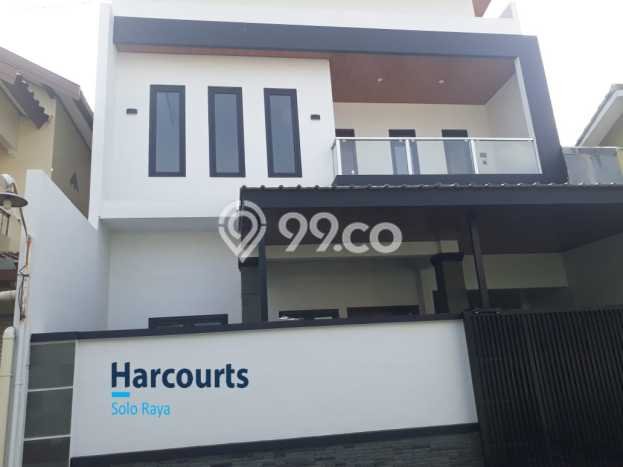 Hunian Cantik Minimalis Lb 200m2 di Colomadu, Karanganyar Hunian Cantik Minimalis Lb 200m2 di Colomadu, Karanganyar