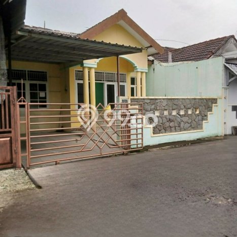 Rumah Bagus Siap Pakai Di Grogol Luas 100m2 Aman Rumah Bagus Siap Pakai Di Grogol Luas 100m2 Aman