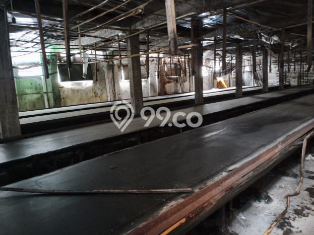 Gudang disewakan lokasi strategis Pasar Kliwon Solo 940m2 Gudang disewakan lokasi strategis Pasar Kliwon Solo 940m2