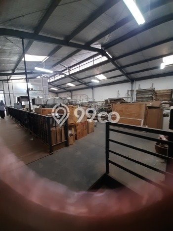 KAWASAN BISNIS! Gudang di Cakung, Luas 288m², Akses Utama KAWASAN BISNIS! Gudang di Cakung, Luas 288m², Akses Utama