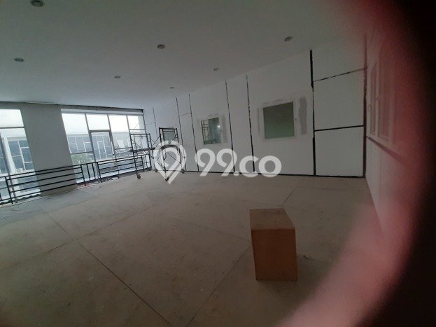 KAWASAN BISNIS! Gudang di Cakung, Luas 288m², Akses Utama KAWASAN BISNIS! Gudang di Cakung, Luas 288m², Akses Utama