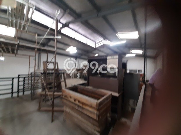 KAWASAN BISNIS! Gudang di Cakung, Luas 288m², Akses Utama KAWASAN BISNIS! Gudang di Cakung, Luas 288m², Akses Utama