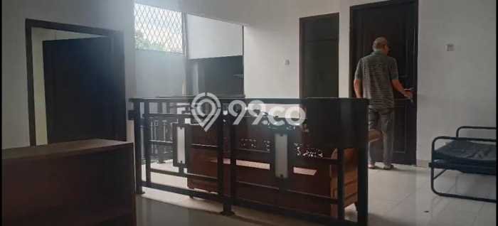 JUAL CEPAT! Rumah Ready Stock Area Strategis Bintara, LT 117m² LB 170m² JUAL CEPAT! Rumah Ready Stock Area Strategis Bintara, LT 117m² LB 170m²