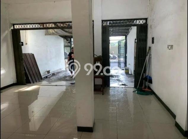 Ruko di Kebayoran Lama, Luas 300m², Pusat Bisnis, Lokasi Premium Ruko di Kebayoran Lama, Luas 300m², Pusat Bisnis, Lokasi Premium