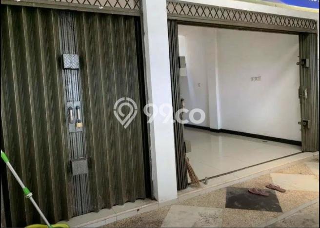 Ruko di Kebayoran Lama, Luas 300m², Pusat Bisnis, Lokasi Premium Ruko di Kebayoran Lama, Luas 300m², Pusat Bisnis, Lokasi Premium