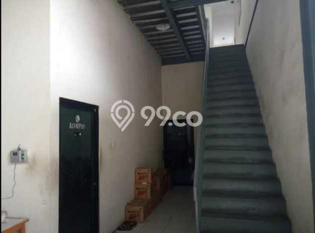 AREA BISNIS! Gudang Kawasan Kapuk Kamal, Luas 800m², Jalan Utama, Strategis AREA BISNIS! Gudang Kawasan Kapuk Kamal, Luas 800m², Jalan Utama, Strategis