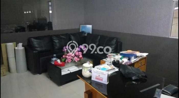AREA BISNIS! Gudang Kawasan Kapuk Kamal, Luas 800m², Jalan Utama, Strategis AREA BISNIS! Gudang Kawasan Kapuk Kamal, Luas 800m², Jalan Utama, Strategis