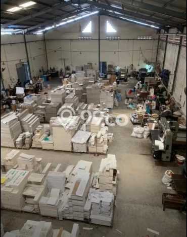 AREA BISNIS! Gudang Kawasan Kapuk Kamal, Luas 800m², Jalan Utama, Strategis AREA BISNIS! Gudang Kawasan Kapuk Kamal, Luas 800m², Jalan Utama, Strategis